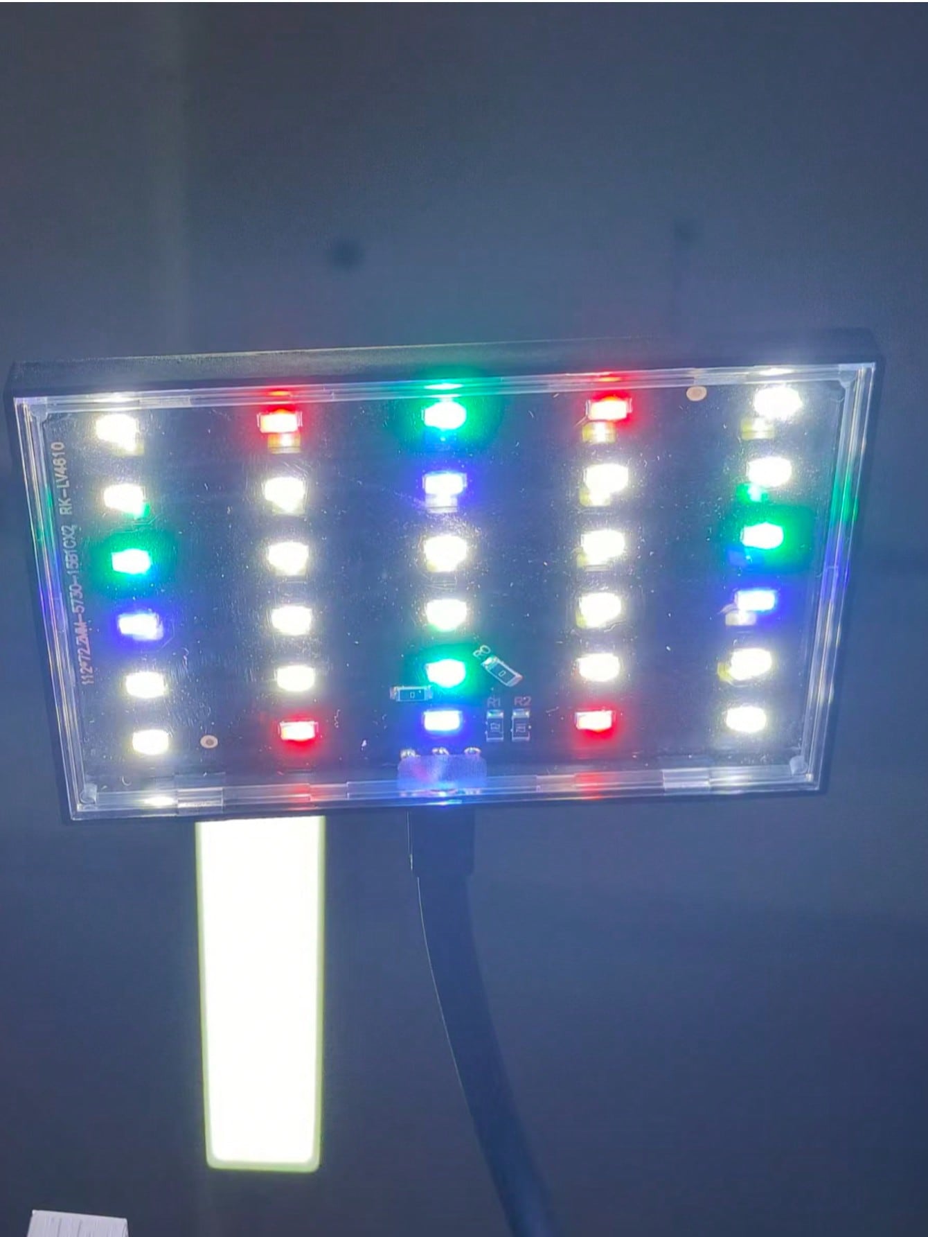 USB arayüzlü tam spektrumlu su - Aquarium Plant Light Spectrum incelemesi ve fiyatı